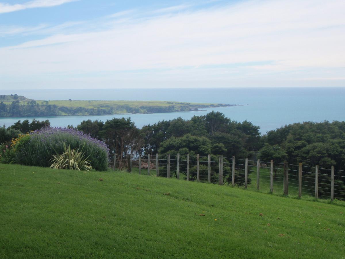 Nga Puriri Bed And Breakfast Hicks Bay Exterior photo