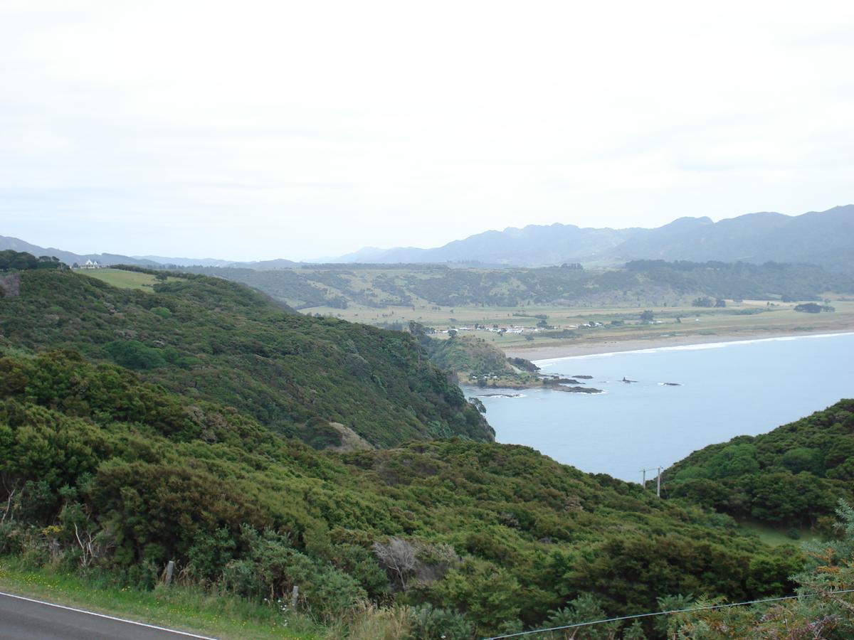 Nga Puriri Bed And Breakfast Hicks Bay Exterior photo